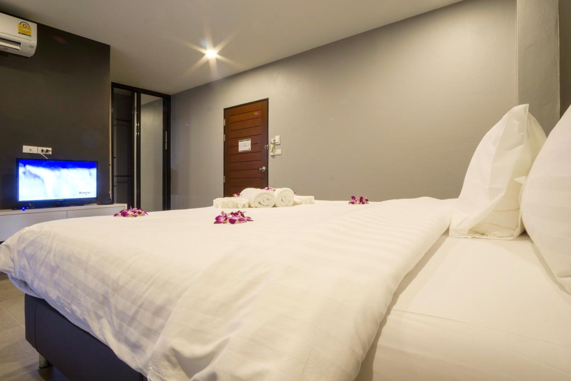 C Cha-Am Hotel Eksteriør billede