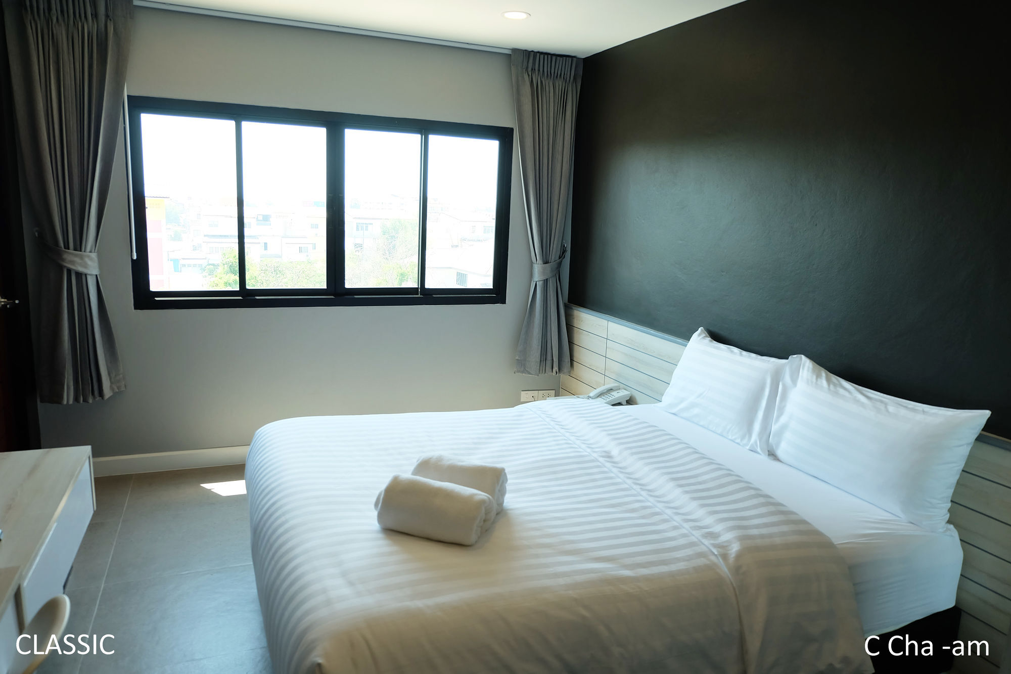 C Cha-Am Hotel Eksteriør billede